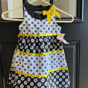 NWT black and yellow adorable girls dress size 4T